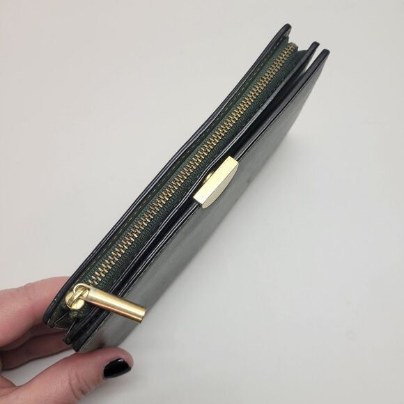 Kate Spade Green Wallet - Picture 7 of 15